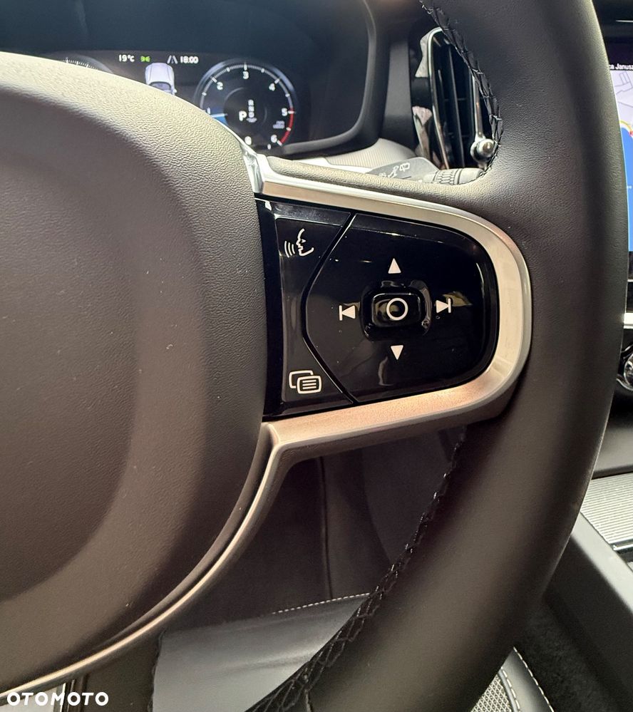 Volvo V60 B4 D Geartronic RDesign - 23