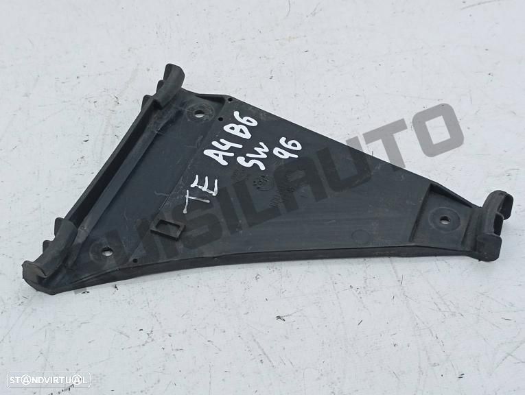 Guia / Encaixe Pára-choques Trás Esquerdo 8d080_7483 Audi A4 B5 - 1