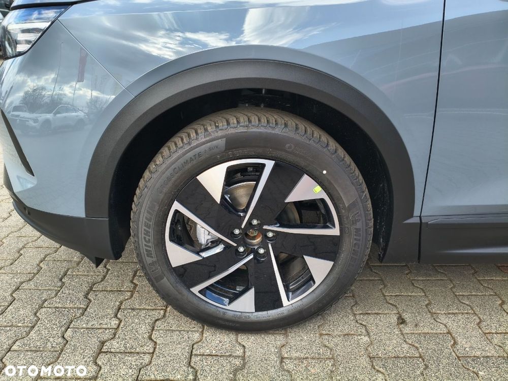 Opel Grandland - 17