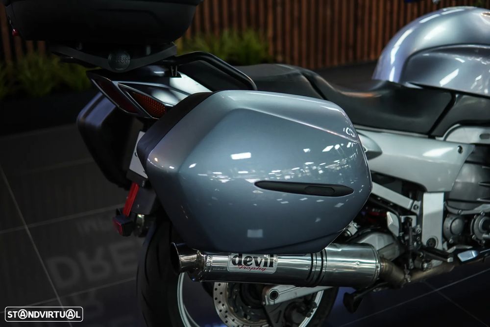 Yamaha FJR 1300 - 28