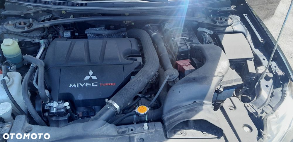 Mitsubishi Lancer - 7