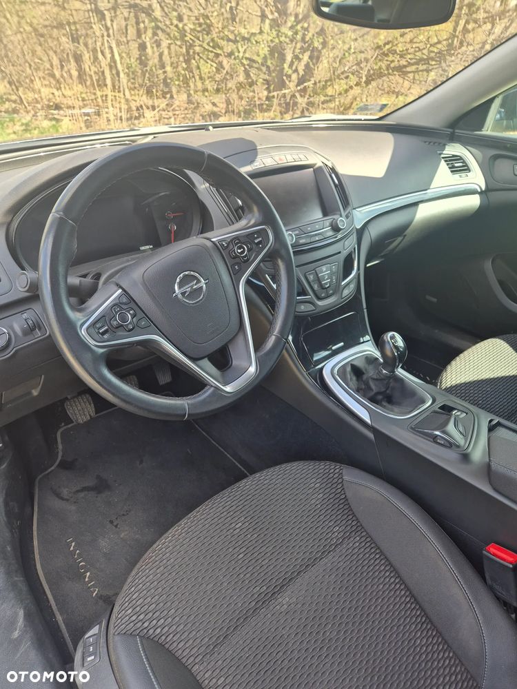 Opel Insignia 1.6 T Cosmo S&S - 8