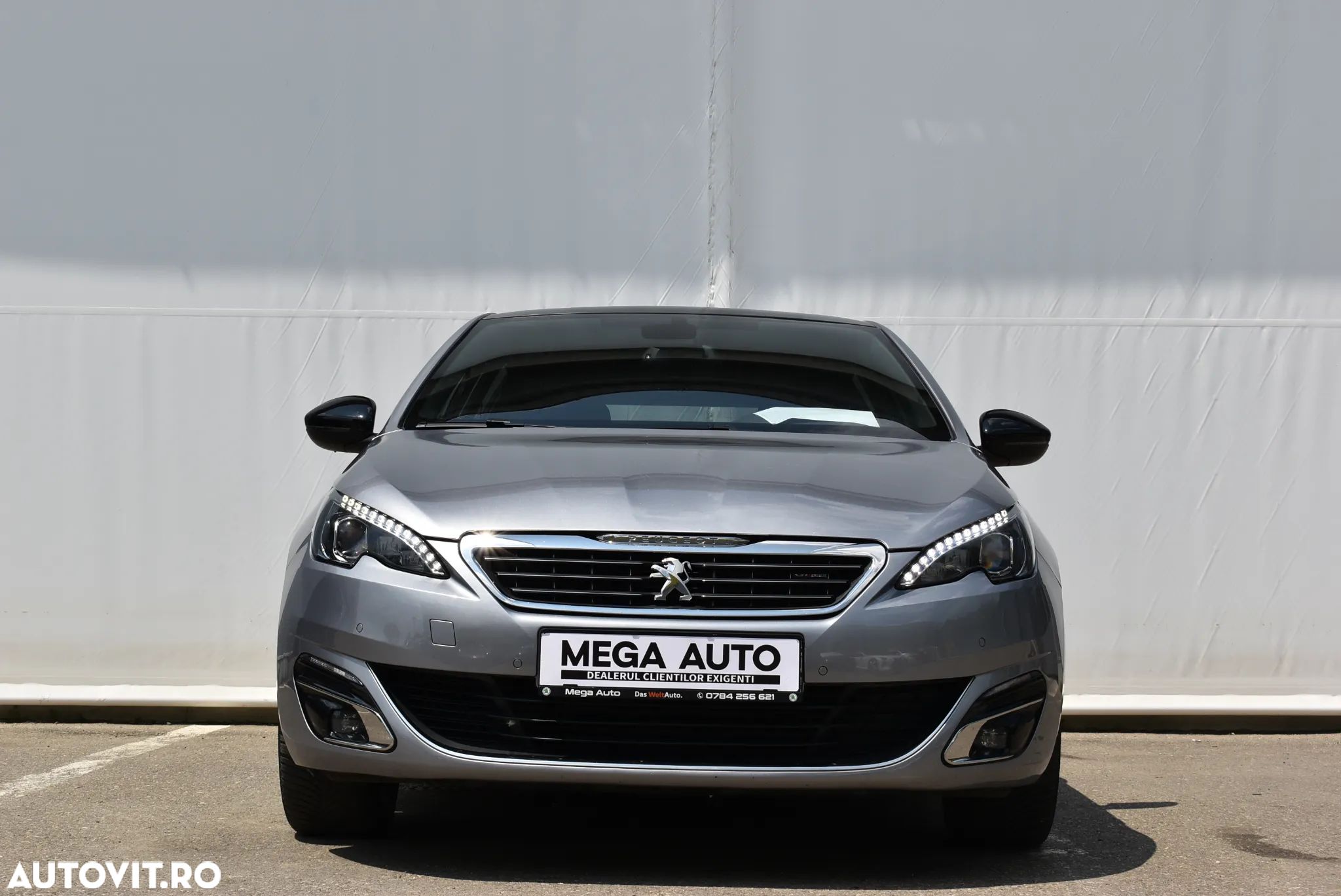 Peugeot 308 SW 1.2 L PureTech Turbo Allure Aut. - 1