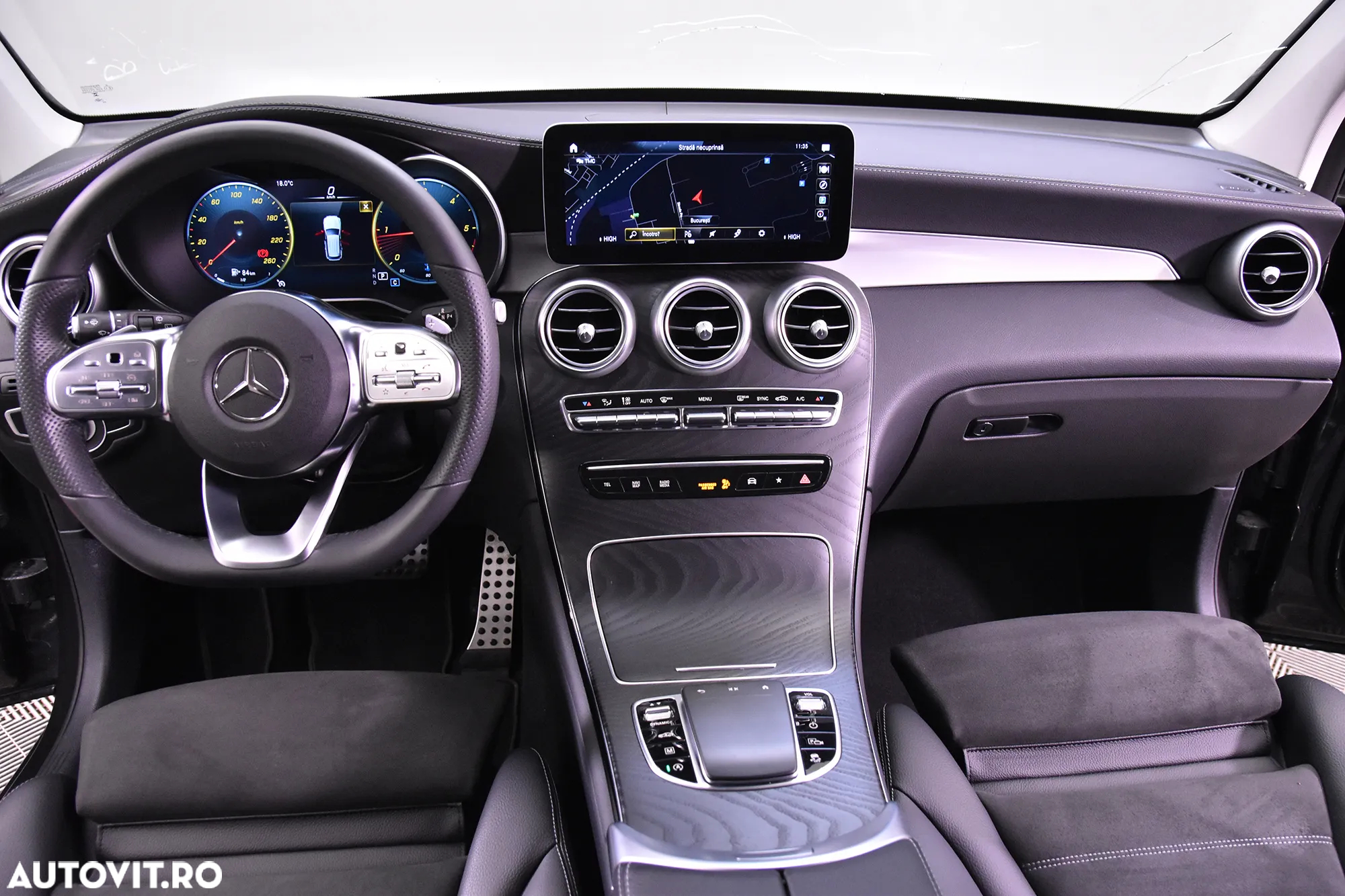 Mercedes-Benz GLC - 9