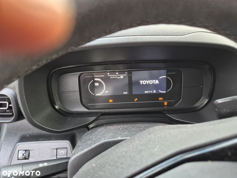 Toyota ProAce - 16