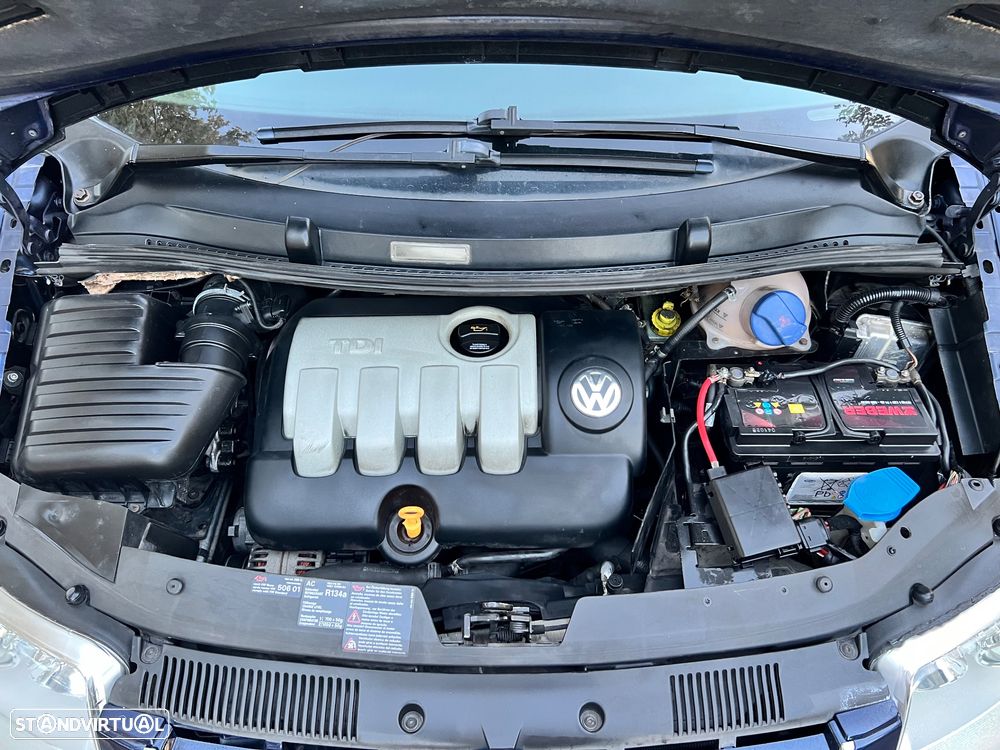 VW Sharan 1.9 TDi Highline TA AC - 13