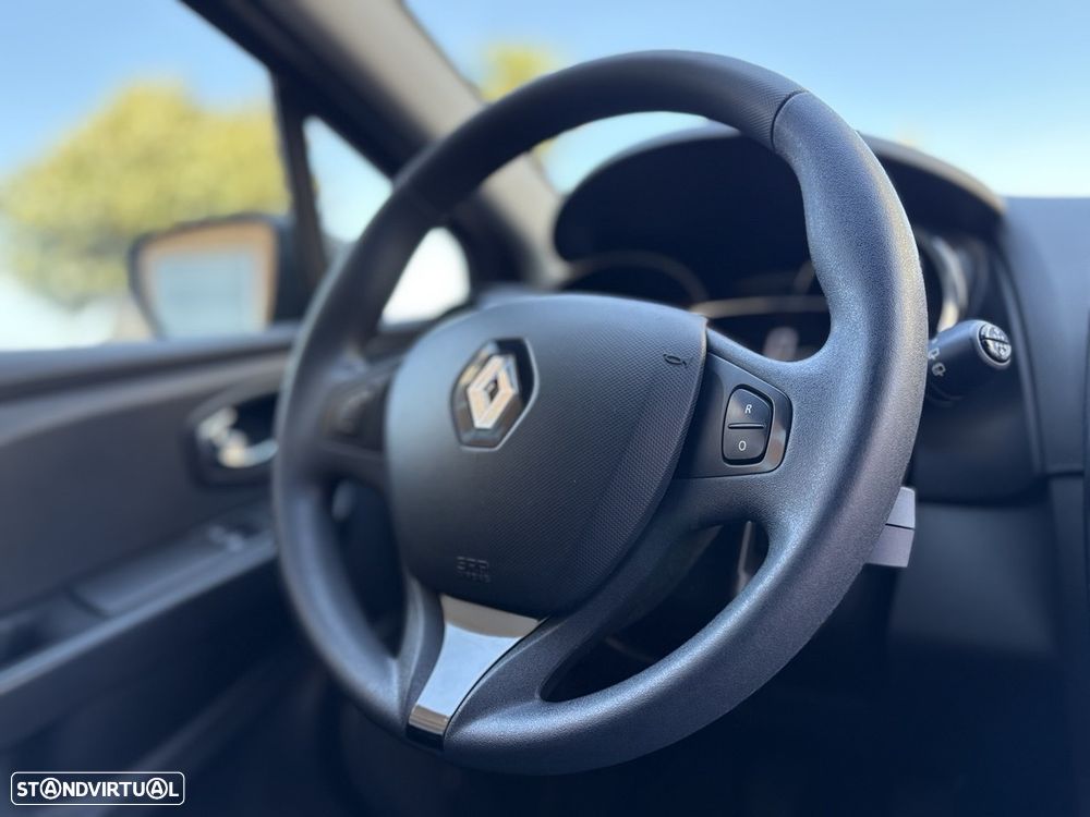 Renault Clio 1.5 dCi Dynamique S - 7