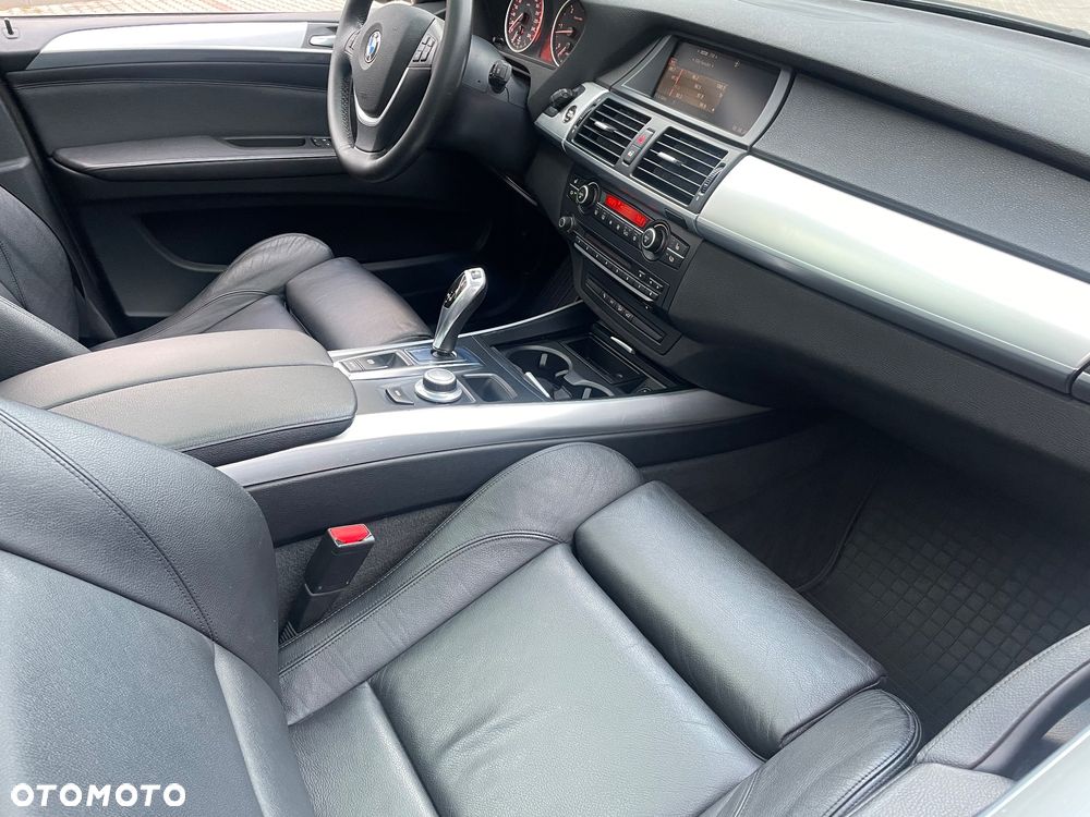 BMW X5 xDrive35d - 30