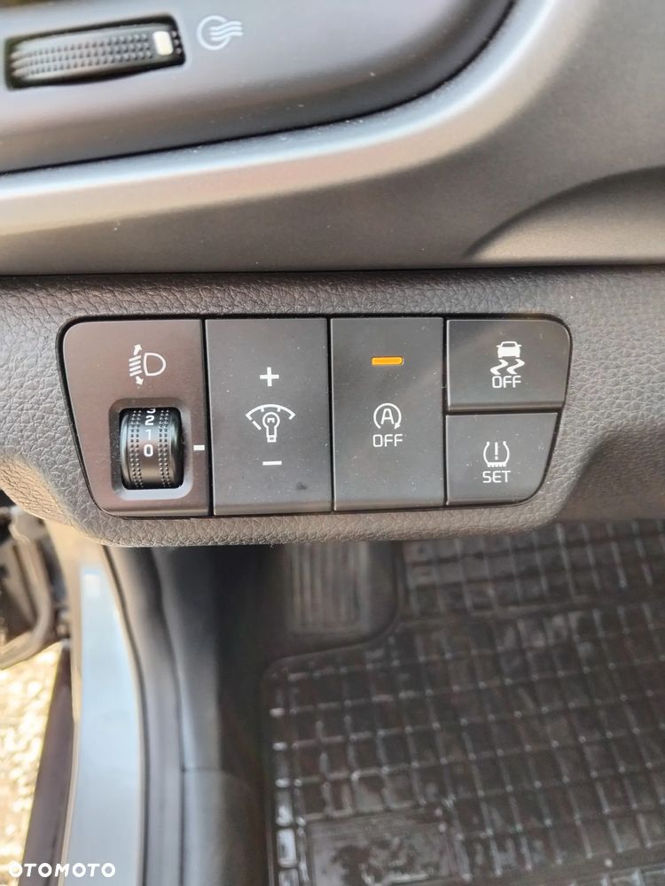 Kia Stonic 1.0 T-GDI M - 16