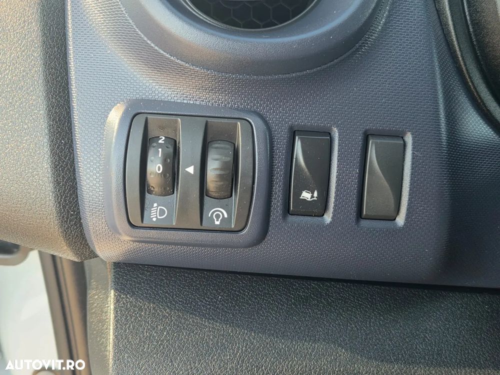Opel Vivaro Doka 6 Locuri+Duba - 31
