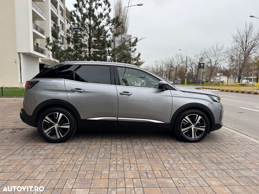 Peugeot 3008 PHEV 300 EAT8 4X4 GT - 17