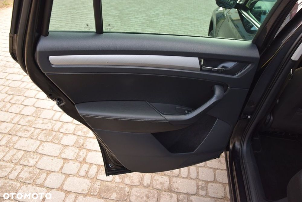 Skoda Kodiaq 2.0 TDI 4x4 DSG Sportline - 25