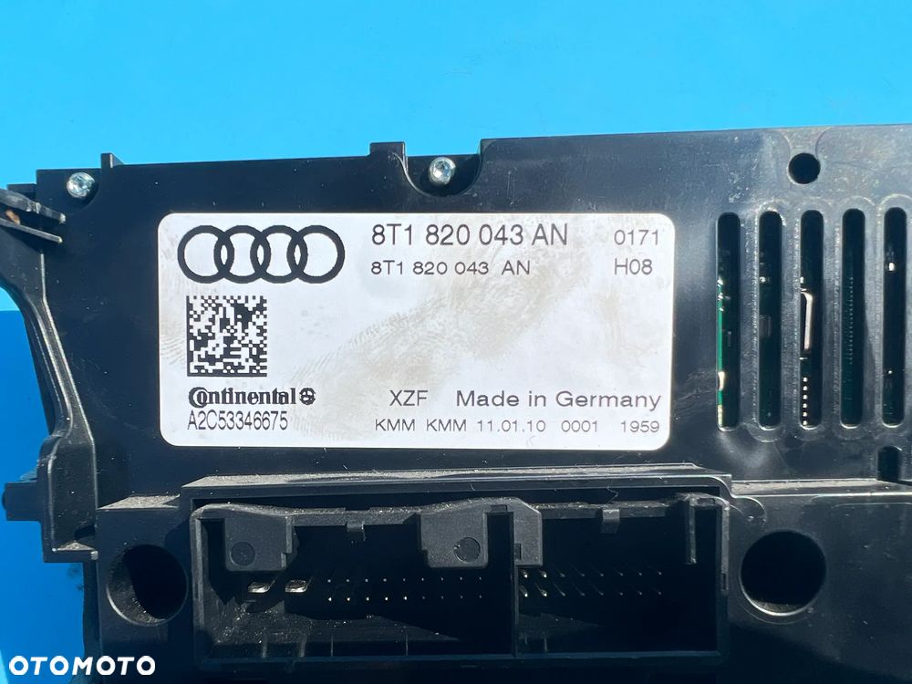 PANEL NAWIEWU AUDI A4 B8 8T1820043AN - 3