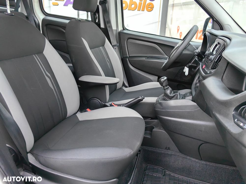 Fiat Doblo Combi 1.6 Mjet 105 CP Maxi Confort - 19