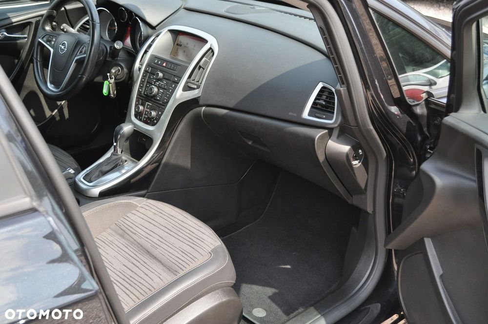 Opel Astra 1.6 Automatik Style - 26