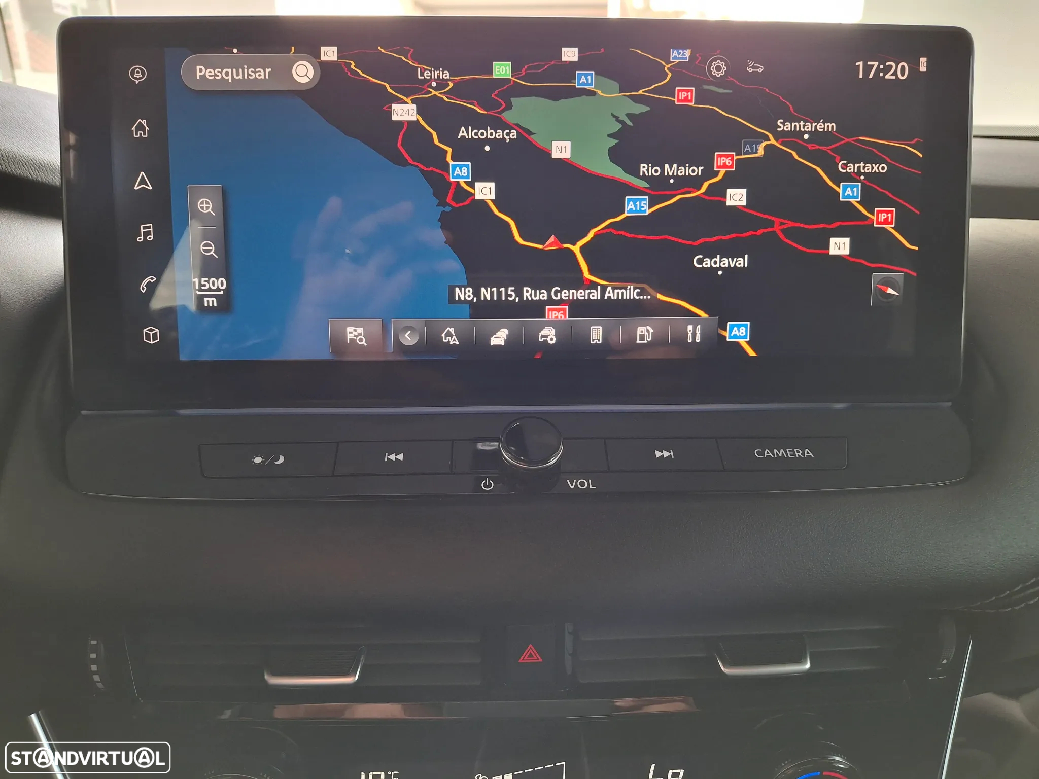 Nissan Qashqai 1.3 DIG-T N-Connecta LED+TT+SKY Xtronic - 24