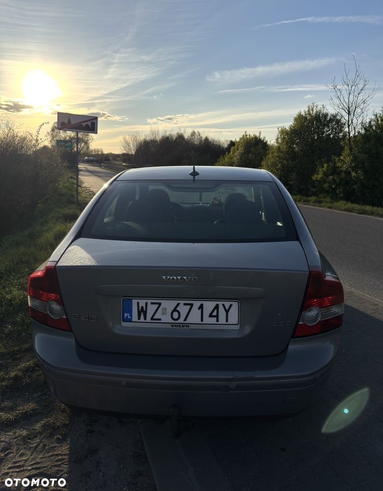 Volvo S40 2.0D Momentum - 3