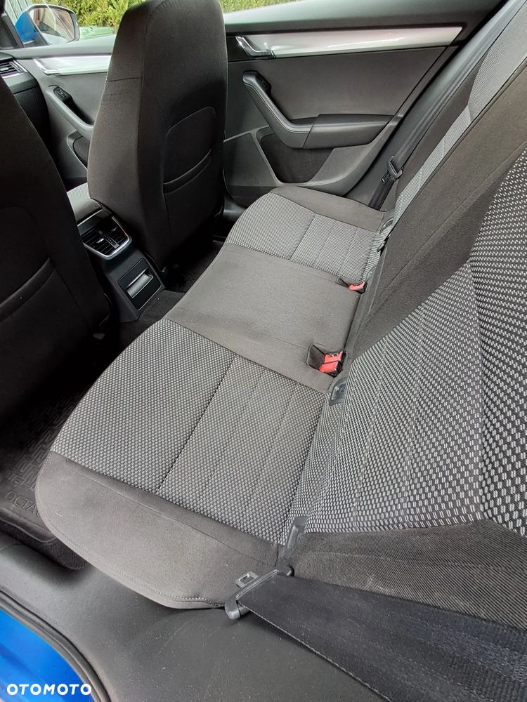 Skoda Octavia 1.4 TSI Ambition - 15