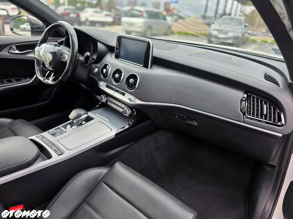 Kia Stinger 2.0 T-GDI XL - 22