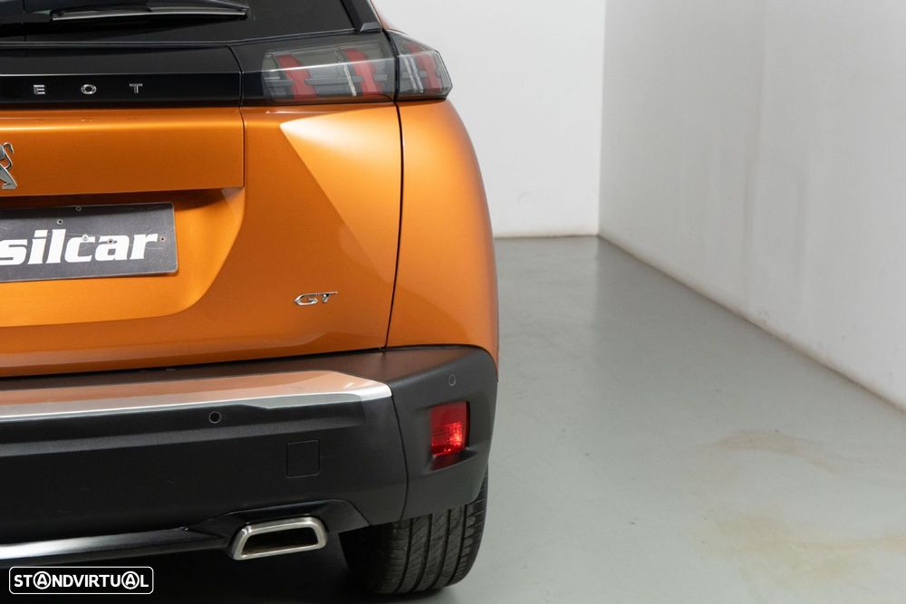 Peugeot 2008 1.2 PureTech GT - 16