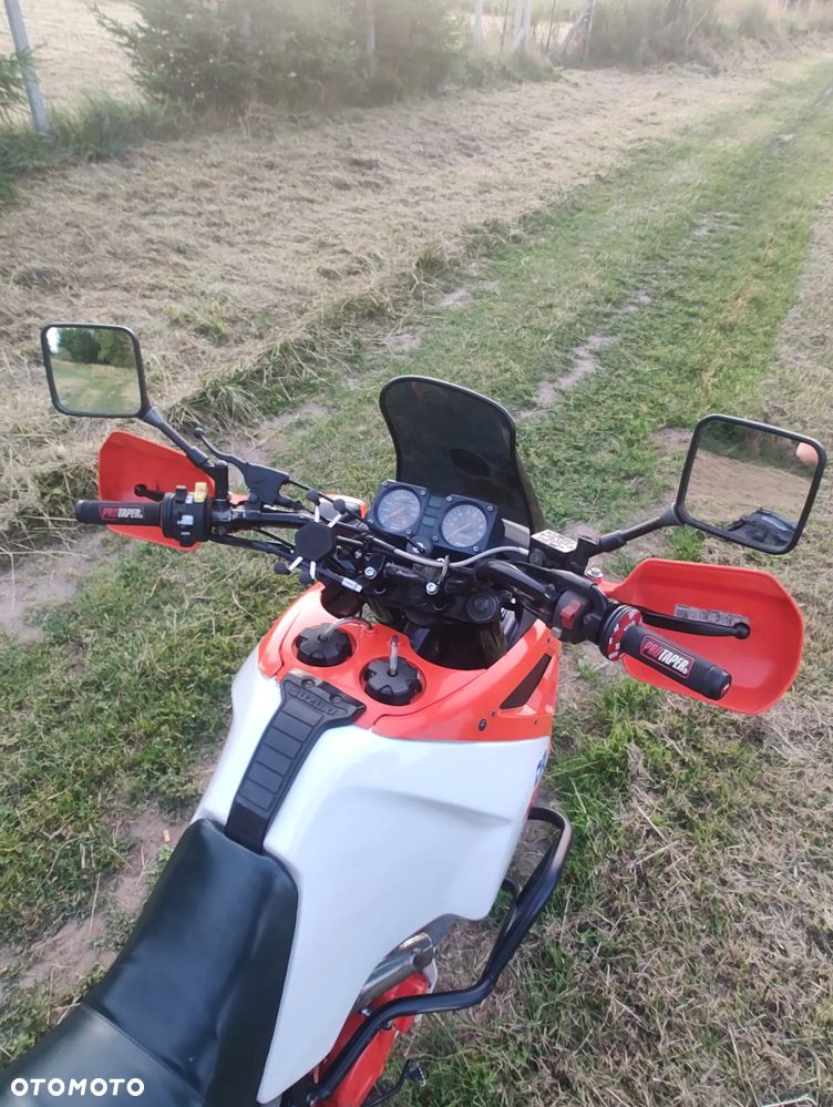 Suzuki DR - 10