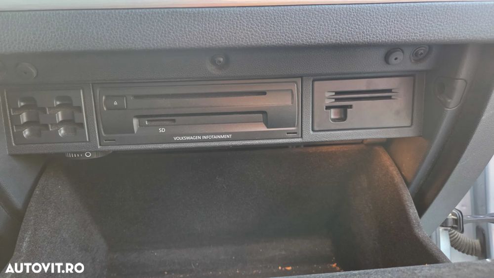 Volkswagen Golf 1.6 TDI 4Motion BlueMotion Technology Comfortline - 14