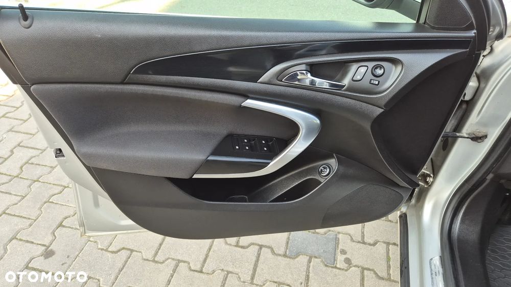 Opel Insignia 2.0 CDTI Executive - 8