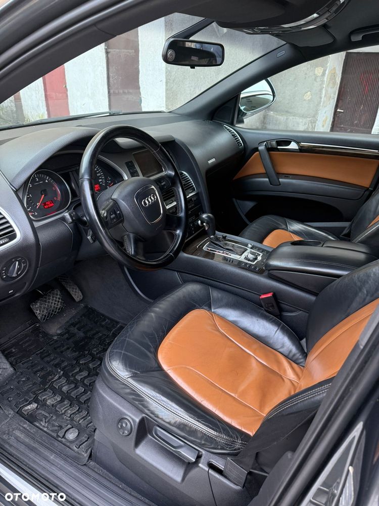 Audi Q7 2008 photo 5