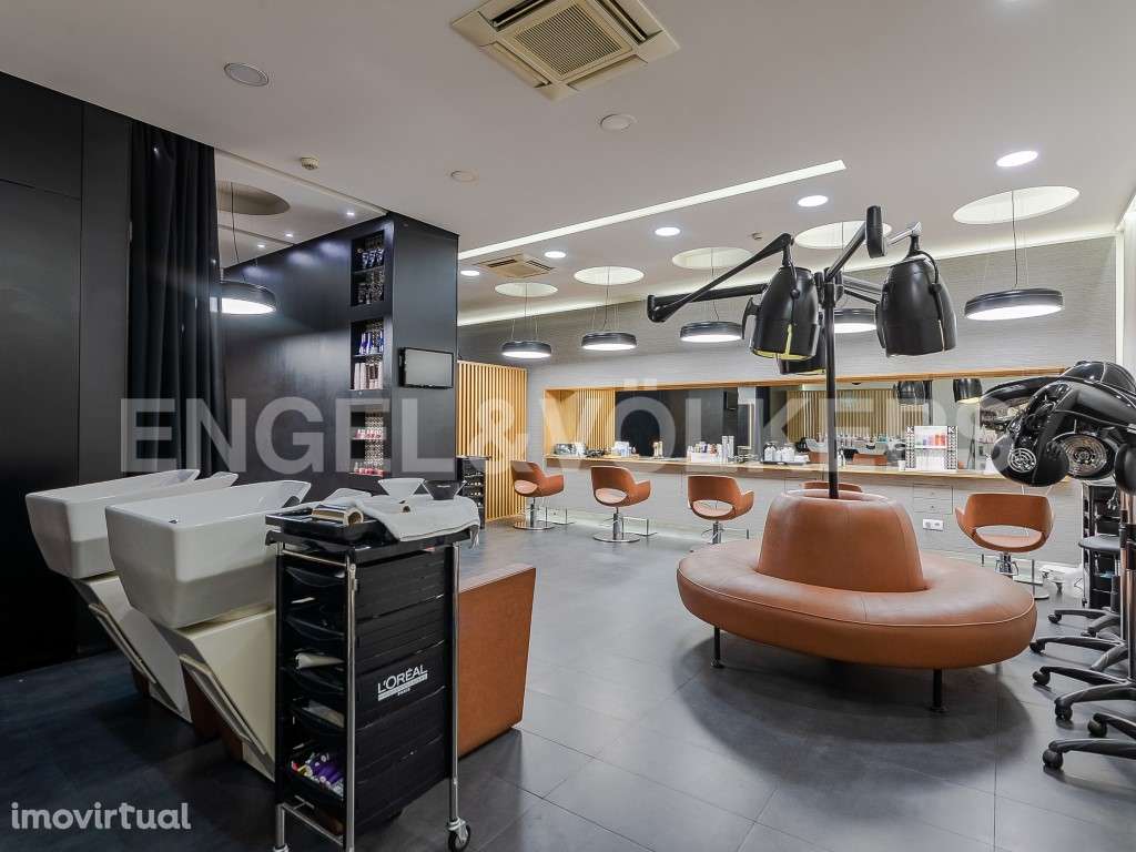 Venda de Espaço Comercial no Restelo - Grande imagem: 2/18