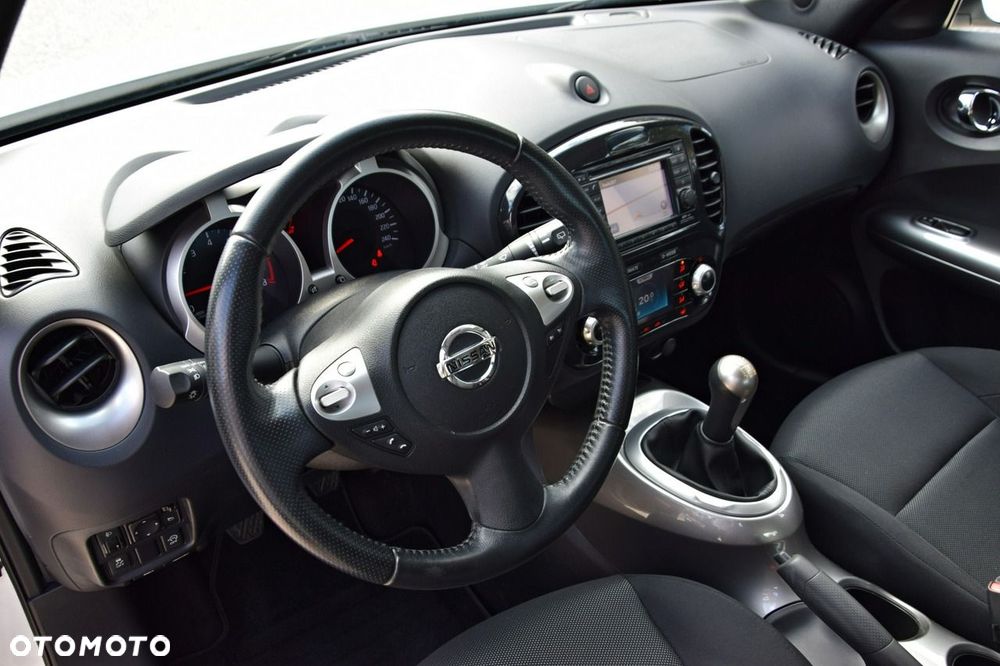 Nissan Juke 1.6 Visia - 30