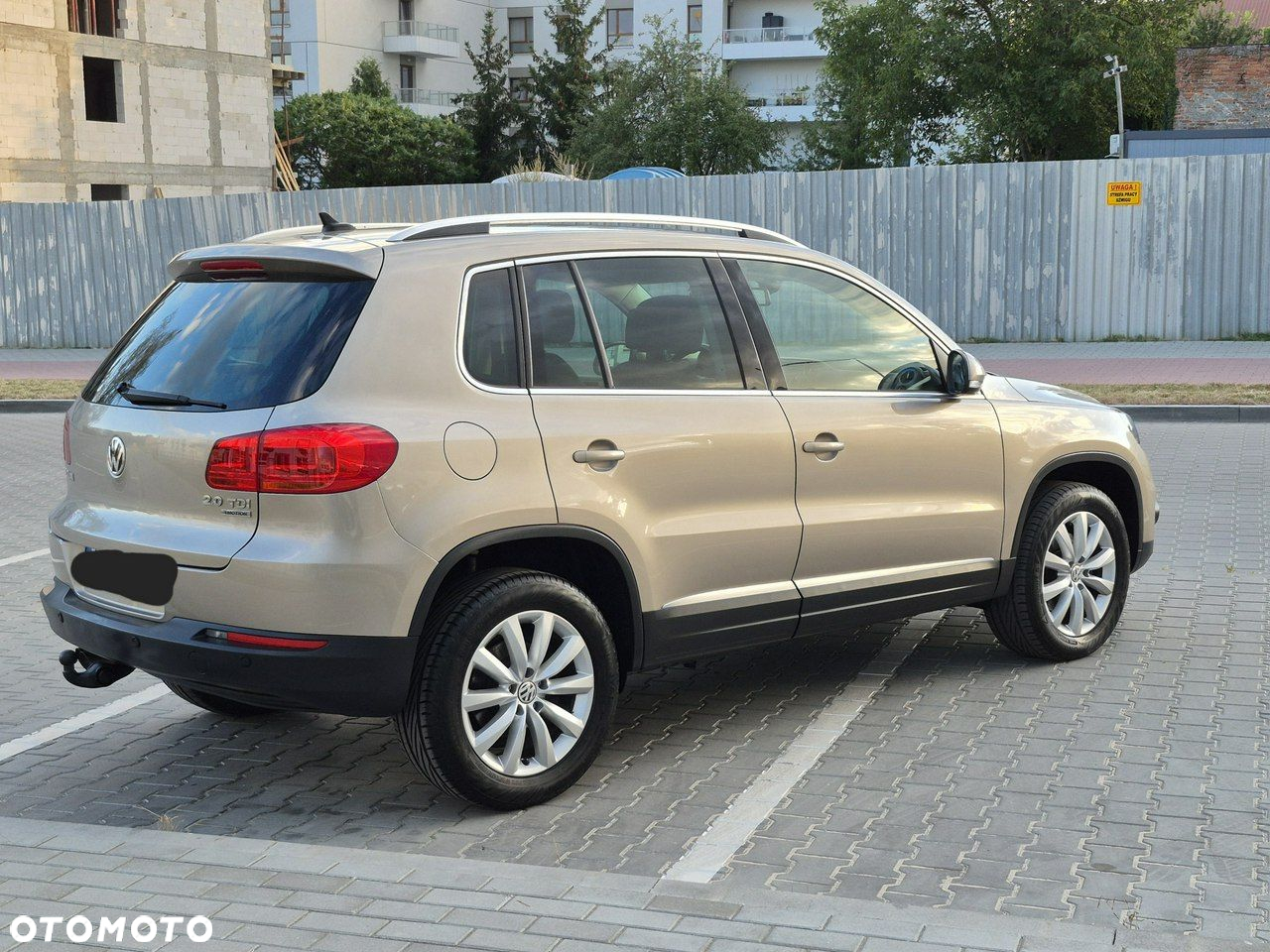 Volkswagen Tiguan 2.0 TDI 4Mot Sport&Style DSG - 10