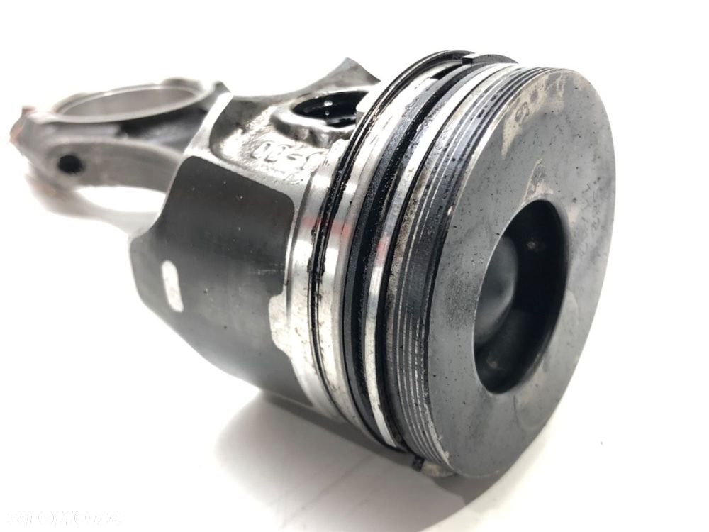 TŁOK Z KORBOWODEM  MICROCAR M8 M8 LDW442 31642 - 4