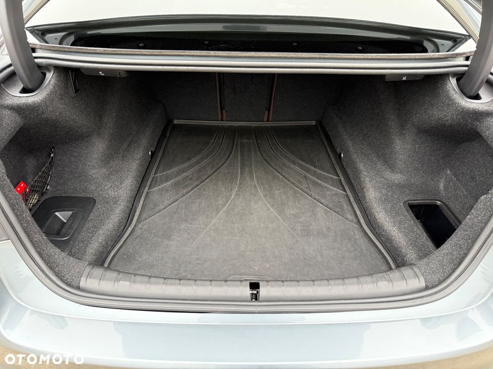 BMW Seria 5 520d xDrive M Sport sport - 23