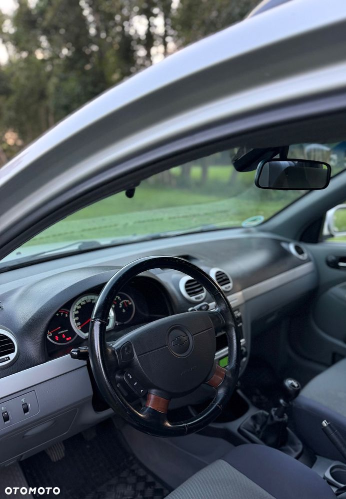 Chevrolet Nubira 1.8 CDX - 10