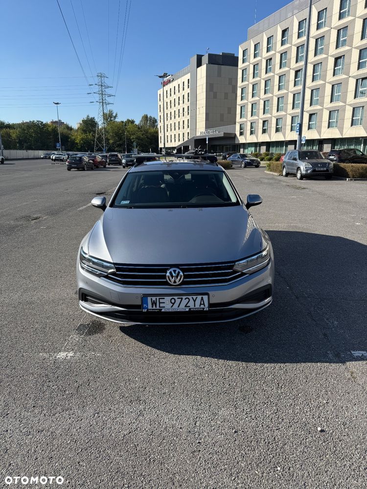 Volkswagen Passat 1.5 TSI EVO Essence DSG - 1