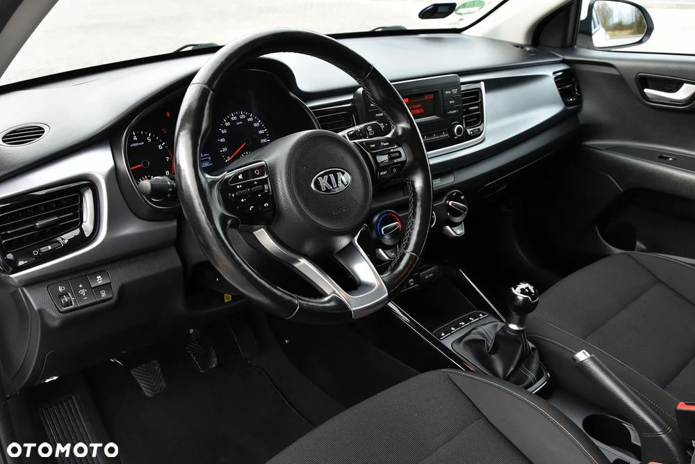 Kia Rio 1.2 L - 16