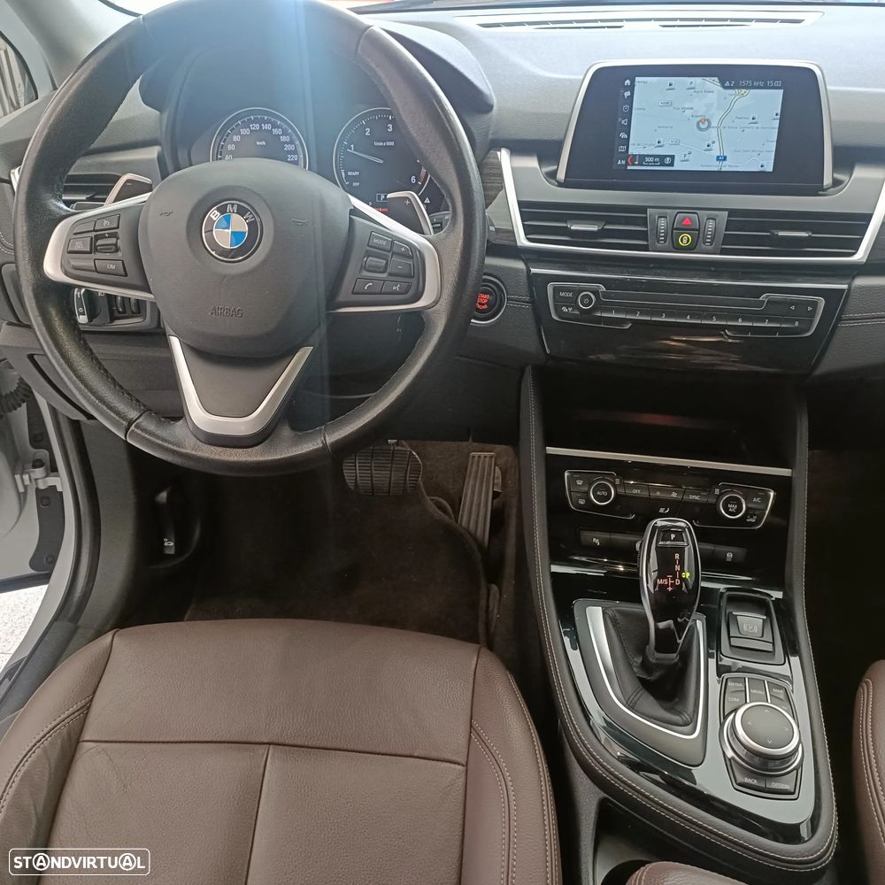 BMW 218 Active Tourer d Sport-Aut. Luxury Line - 15