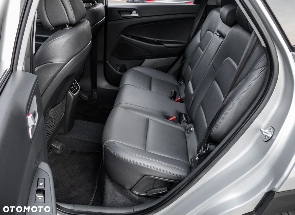 Hyundai Tucson 1.6 Turbo 4WD DCT Passion Plus - 16