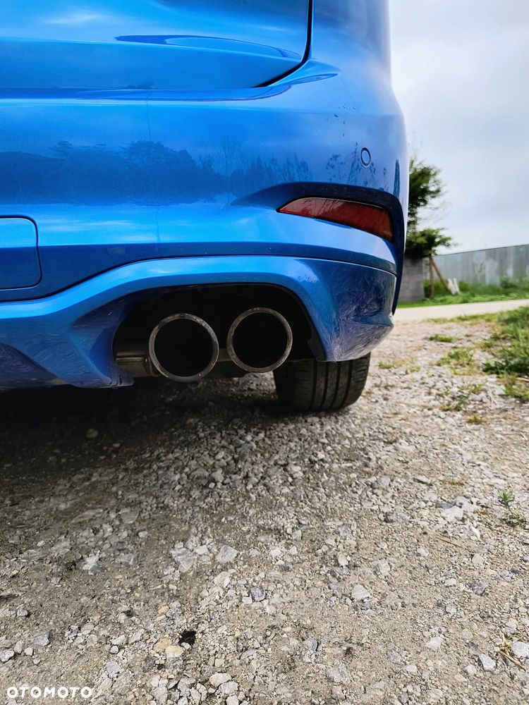 Ford Focus 1.5 EcoBoost ST-Line X - 12