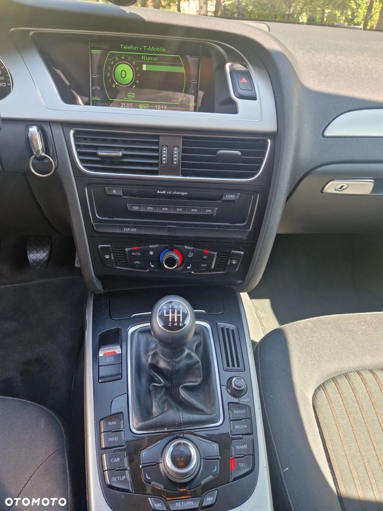 Audi A4 Avant 2.0 TDI - 4