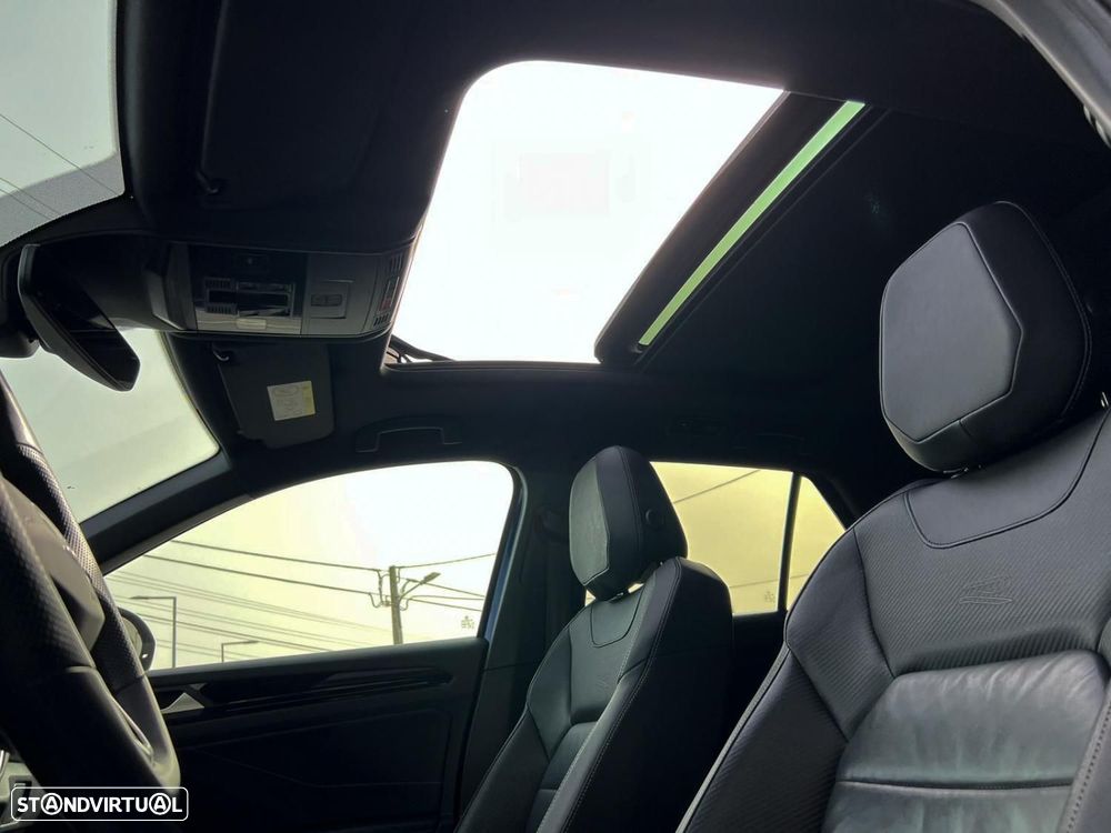 VW T-Roc 2.0 TDI R-Line DSG - 10