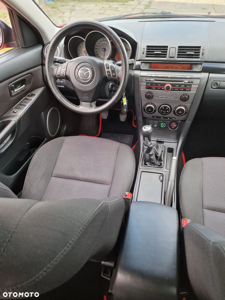 Mazda 3 2.0 Sport - 17