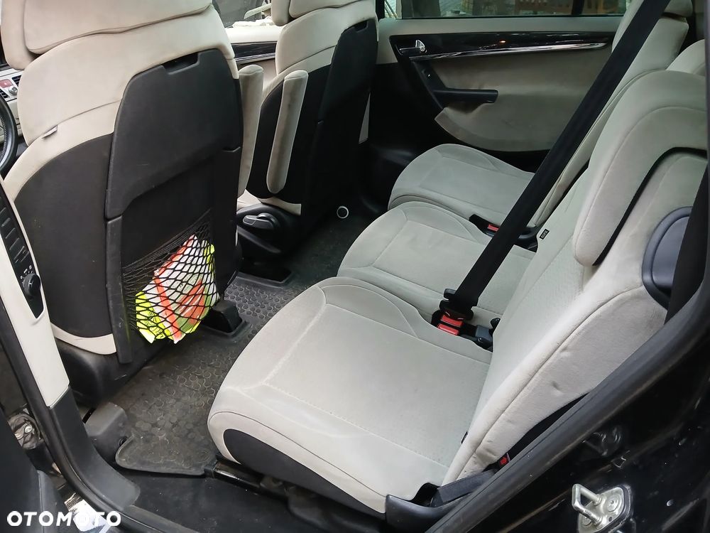 Citroën C4 Picasso - 9