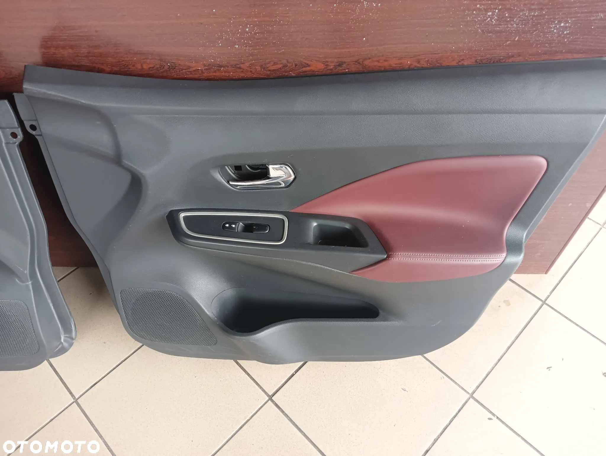 Nissan Micra K14 komplet foteli Europa BOSE - 3