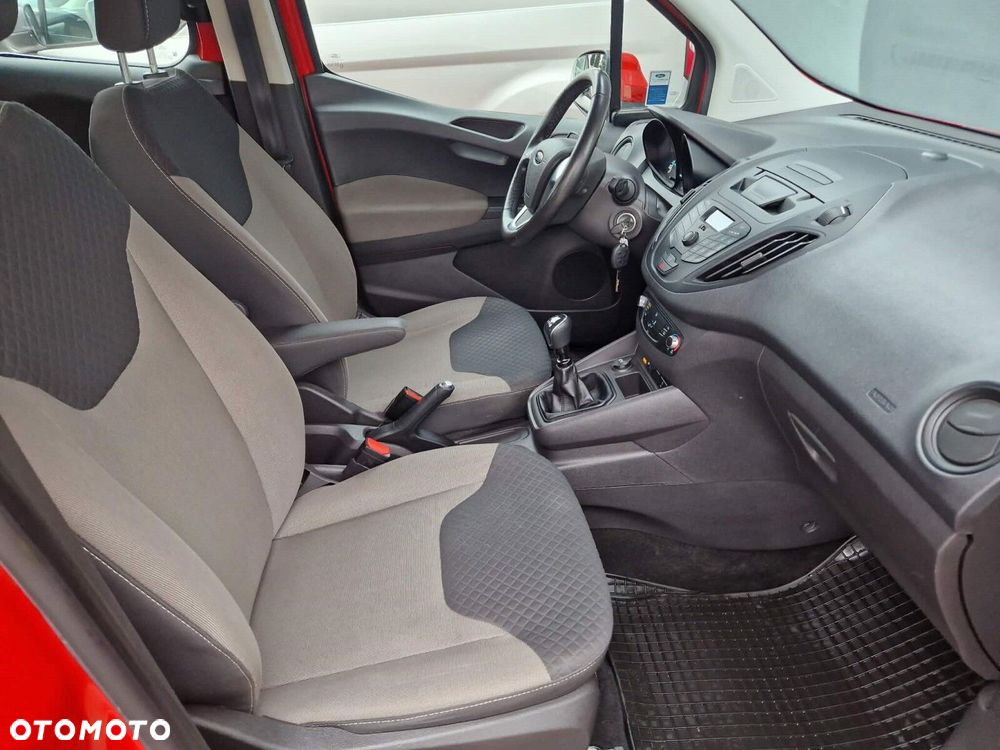 Ford Transit Courier Trend - 26