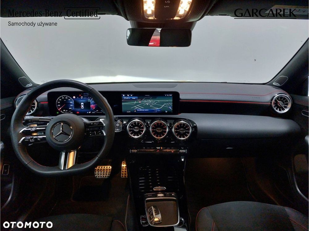 Mercedes-Benz CLA - 11