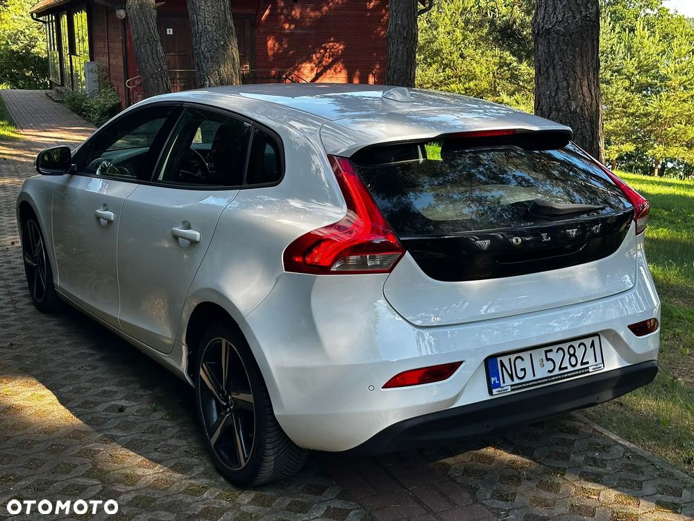 Volvo V40 D2 Kinetic - 6