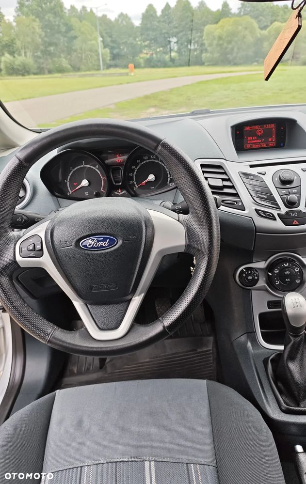 Ford Fiesta 1.4 TDCI - 32
