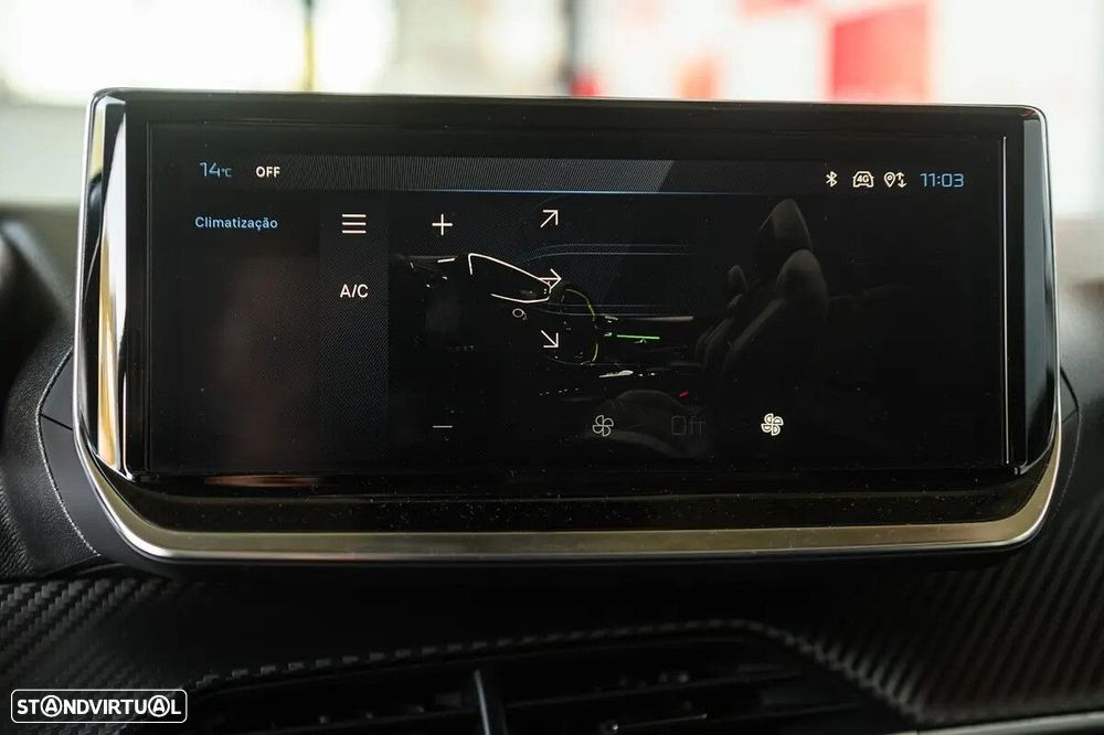 Peugeot 208 1.2 PureTech Active Pack - 44