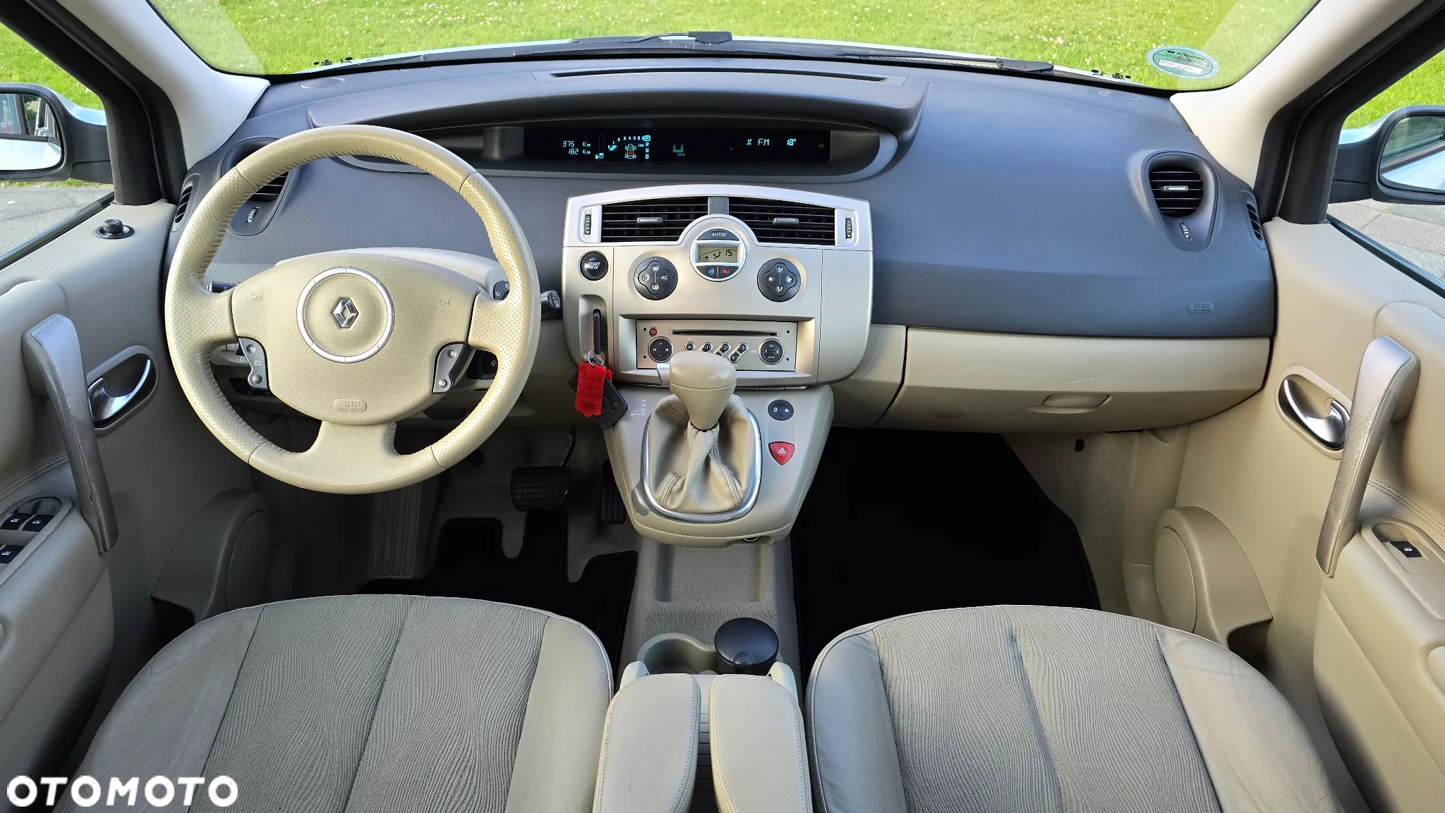 Renault Scenic 2.0 16V Dynamique - 13